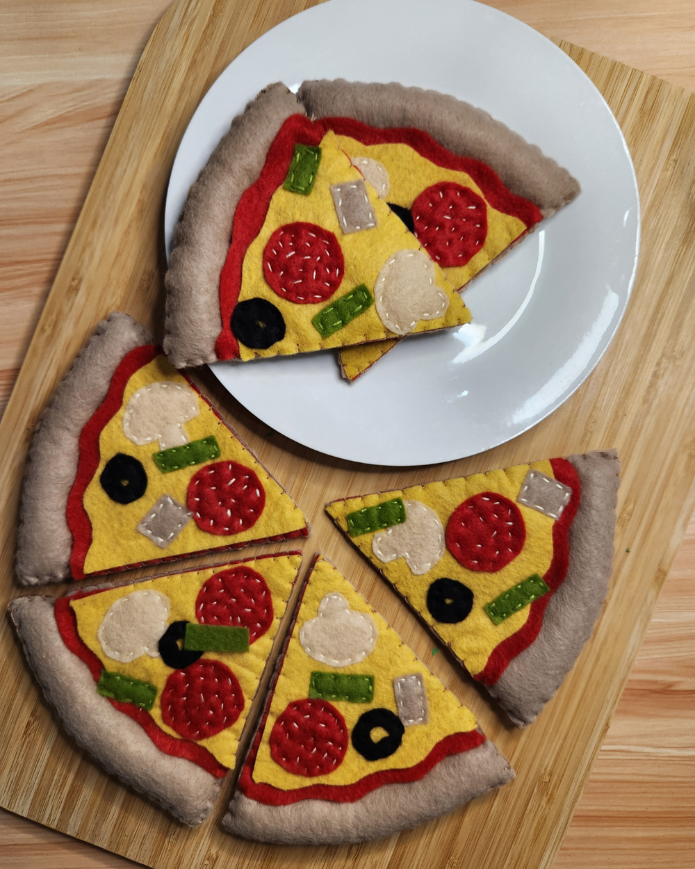Handmade Felt Play Food - PIZZA NIGHT 🍕